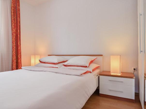 Apartments Villa Slavica Ичичи Экстерьер фото