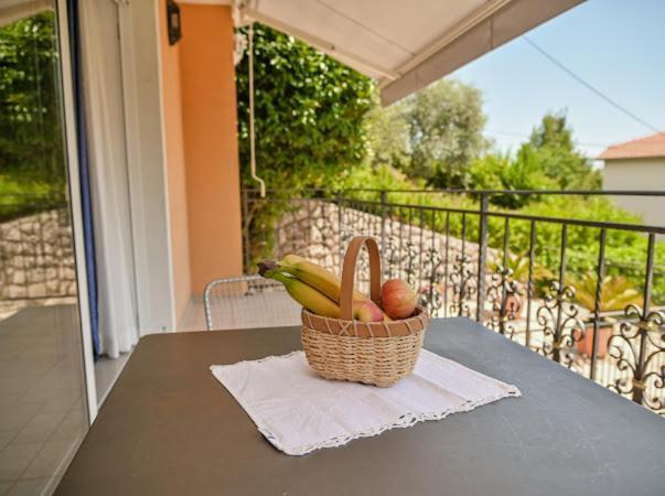 Apartments Villa Slavica Ичичи Экстерьер фото