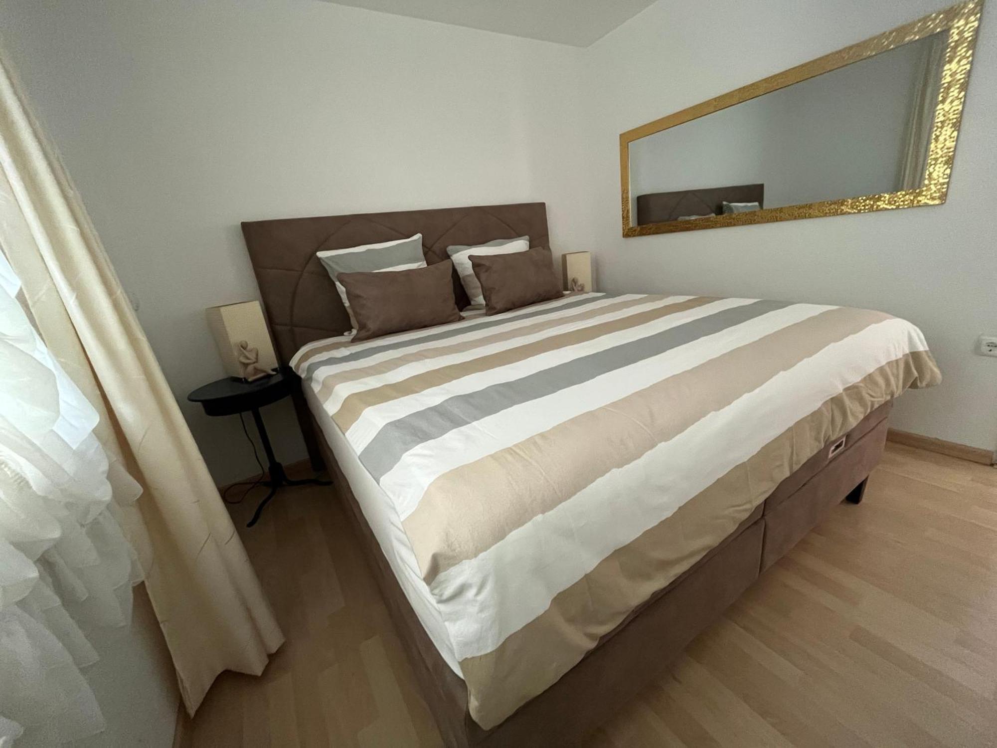 Apartments Villa Slavica Ичичи Экстерьер фото